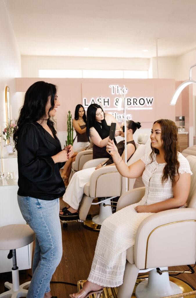 BARBARALASHANDBROWCLINIC 12 675x1024